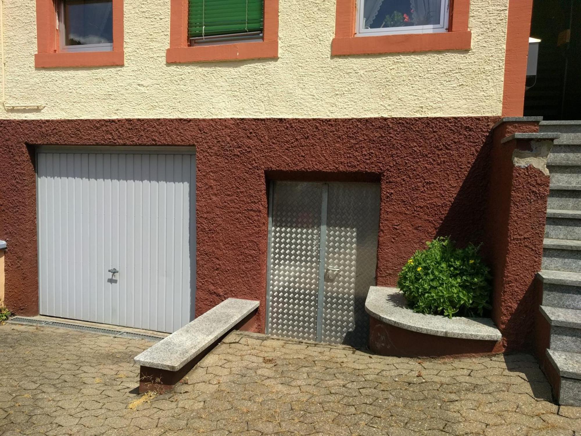 Monkey Factory - Mini Home-Stay Hostel Traben-Trarbach Εξωτερικό φωτογραφία